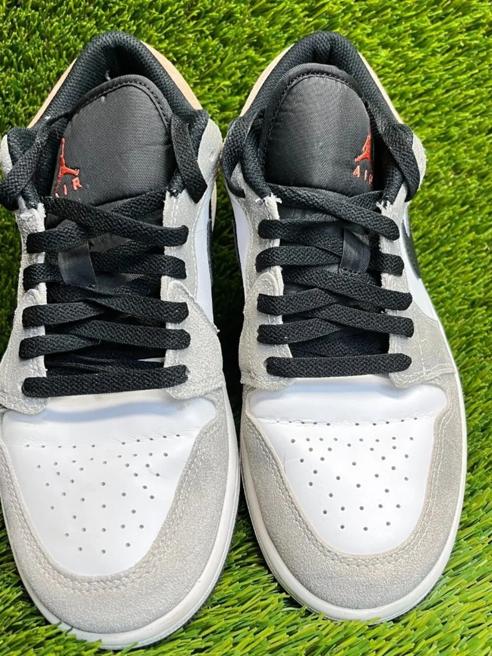 Nike Air Jordan 1 Low Flight Club Mens Size 8 White Gray Athletic Shoes Sneakers